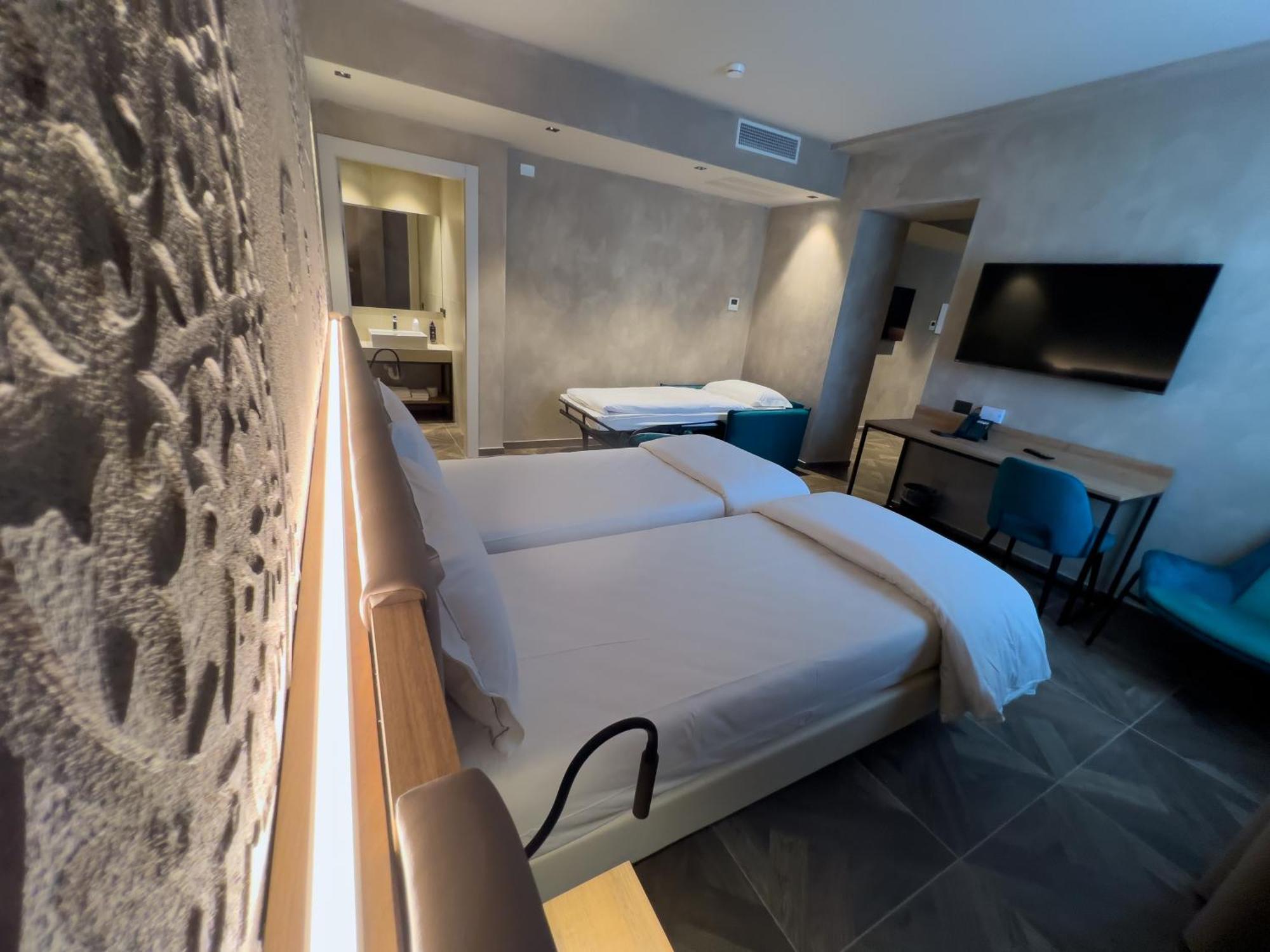 Parc Hotel San Pietro Spiazzi Di Caprino Eksteriør billede