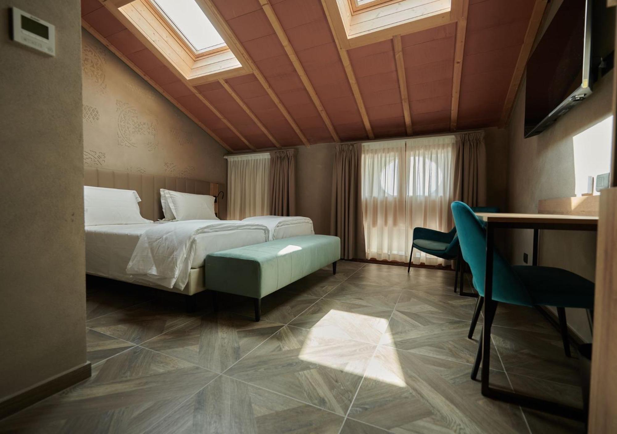 Parc Hotel San Pietro Spiazzi Di Caprino Eksteriør billede
